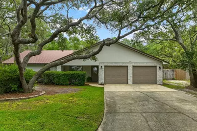 606 E Greenwood Cove, Niceville, FL 32578 - Photo 1