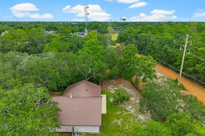 606 E Greenwood Cove, Niceville, FL 32578 - Photo 33
