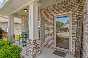 8334 New Orleans Ct, Navarre, FL 32566 - Photo 3