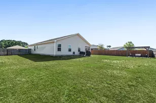 2423 Spur Ln, Gulf Breeze, FL 32563 - Photo 23