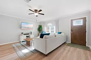 986 John Wayne Cir, Fort Walton Beach, FL 32547 - Photo 3