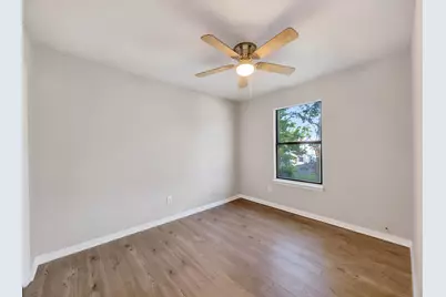 512 Landview Drive #D, Fort Walton Beach, FL 32547 - Photo 11
