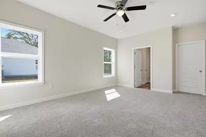 6136 Clover Street, Crestview, FL 32539 - Photo 15