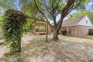 4577 Castlewood Ln, Niceville, FL 32578 - Photo 57