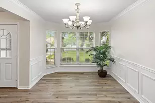 4577 Castlewood Ln, Niceville, FL 32578 - Photo 13