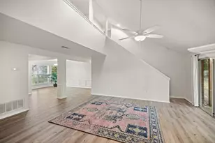 4577 Castlewood Ln, Niceville, FL 32578 - Photo 19