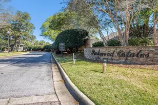 4577 Castlewood Ln, Niceville, FL 32578 - Photo 43