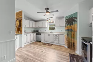 625 Malaga Pl, Panama City Beach, FL 32413 - Photo 15