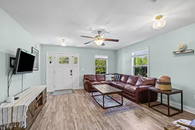 5325 Woodlake Trace, Gulf Breeze, FL 32563 - Photo 7