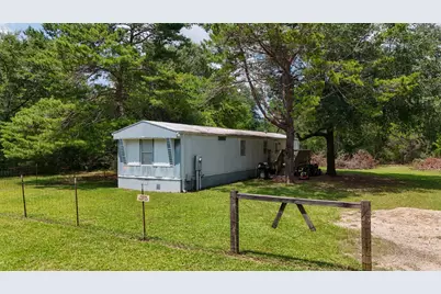 102 W Snapdragon Street, Defuniak Springs, FL 32433 - Photo 3