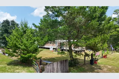 102 W Snapdragon Street, Defuniak Springs, FL 32433 - Photo 23