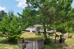 102 W Snapdragon St, Defuniak Springs, FL 32433 - Photo 23