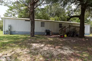 102 W Snapdragon St, Defuniak Springs, FL 32433 - Photo 5