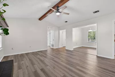 121 Campbell Avenue, Crestview, FL 32536 - Photo 11