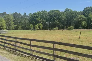1956 Clear Springs Rd, Laurel Hill, FL 32567 - Photo 5
