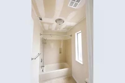 1512 W Mariah Way, Fort Walton Beach, FL 32547 - Photo 11