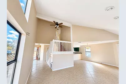 1512 W Mariah Way, Fort Walton Beach, FL 32547 - Photo 9