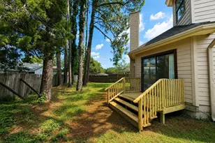 1512 W Mariah Way, Fort Walton Beach, FL 32547 - Photo 3