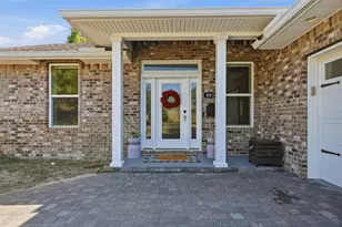 883 Shalimar Ct, Shalimar, FL 32579 - Photo 3