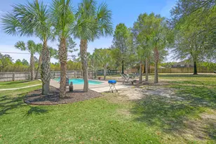 2341 Barberee Dr, Crestview, FL 32536 - Photo 35