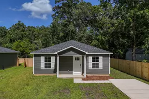 8093 3rd St, Laurel Hill, FL 32567 - Photo 25