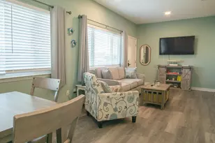 364 Bluefish Dr, Fort Walton Beach, FL 32548 - Photo 3