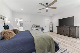 6724 Kempton St, Navarre, FL 32566 - Photo 29