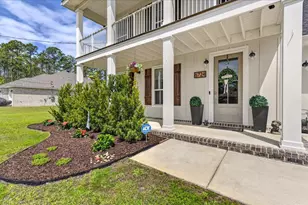 6724 Kempton St, Navarre, FL 32566 - Photo 3