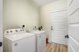 21128 S Lakeview Dr, West Panama City Beach, FL 32413 - Photo 23