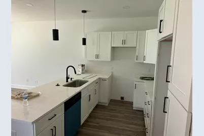 161 S Booker Street #UNIT A + B, Crestview, FL 32536 - Photo 7