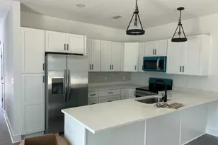 161 S Booker St, Crestview, FL 32536 - Photo 9