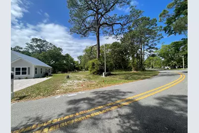 228 17th St Street, Apalachicola, FL 32320 - Photo 1