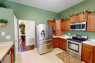 8293 Onich Dr, Navarre, FL 32566 - Photo 11