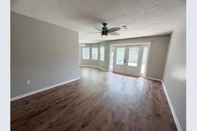 636 NE Merioneth Drive, Fort Walton Beach, FL 32547 - Photo 7