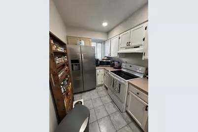 204 SE Fourth Street #D5, Fort Walton Beach, FL 32548 - Photo 3