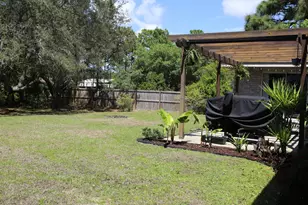 1953 Amhurst Ct, Navarre, FL 32566 - Photo 45