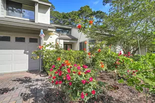 129 Gleneagles Dr, Niceville, FL 32578 - Photo 1
