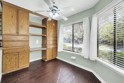 129 Gleneagles Drive, Niceville, FL 32578 - Photo 15