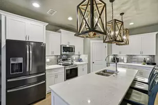 8282 Calle Mio St, Navarre, FL 32566 - Photo 19