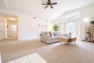 1501 N Partin Dr, Niceville, FL 32578 - Photo 1