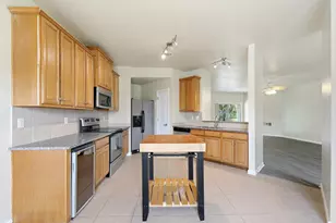 2273 Lewis St, Crestview, FL 32536 - Photo 11