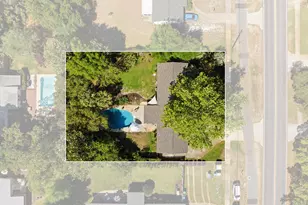 353 Fairpoint Dr, Gulf Breeze, FL 32561 - Photo 5