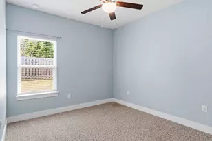 123 Hobson Ave, Crestview, FL 32539 - Photo 15
