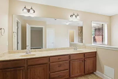 2404 Tumbleweed Drive, Navarre, FL 32566 - Photo 33