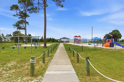 2404 Tumbleweed Drive, Navarre, FL 32566 - Photo 55