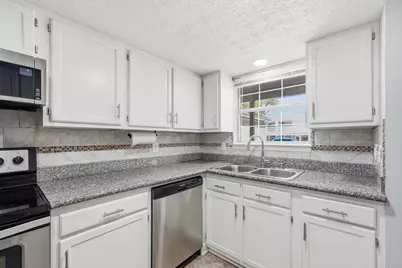 2412 Winter Park Court, Fort Walton Beach, FL 32547 - Photo 1