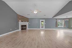 114 Conquest Ave, Crestview, FL 32536 - Photo 15