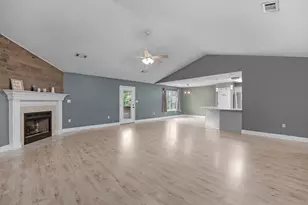 114 Conquest Ave, Crestview, FL 32536 - Photo 15
