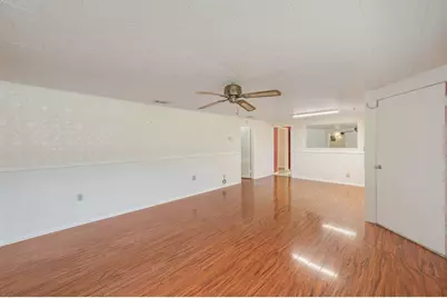 578 E Williams Avenue, Crestview, FL 32539 - Photo 7