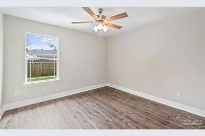 1689 Oak Drive, Gulf Breeze, FL 32563 - Photo 25
